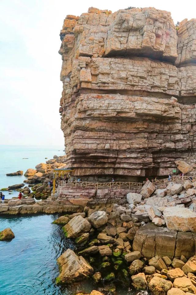 山东这座宝藏小城，坐拥中国四大名楼之一！苏轼、秦始皇都为它打call！