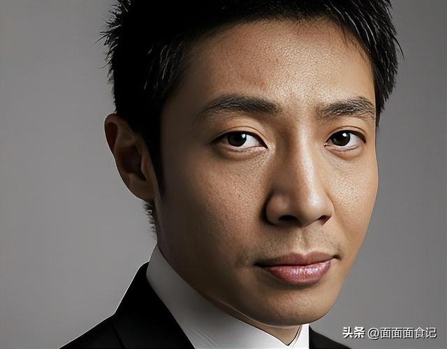 和撒贝宁同居四年，转身和富豪在一起，没想到如今却沦落至此