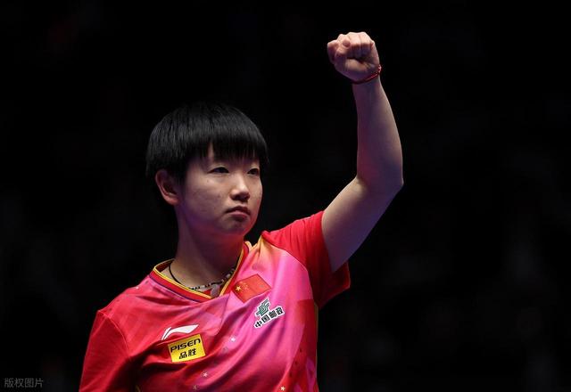 WTT横滨冠军赛：国乒8人晋级单打八强！孙颖莎3-1逆转桥本帆乃香