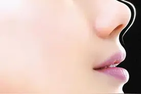 “蒜头鼻”被称为“最丑鼻子”，很多女星都是这个鼻型，拉低颜值图片