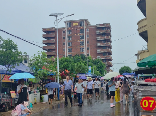 官媒接连发文，高调官宣18岁全红婵喜讯，全网恭喜	，终于等到这天