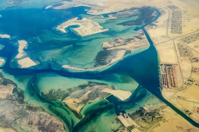 被刘亦菲带火的阿布扎比：不止是大片取景地，更藏着暴富密码