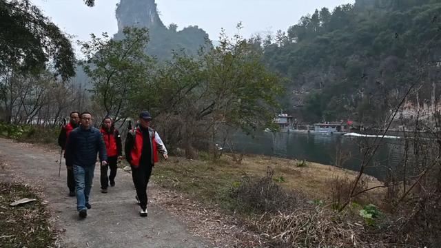测评团专家徒步测评漓江步道 杨堤乡人文生态成核心亮点