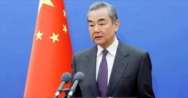 中方确认出席朝鲜80周年庆，不到24小时，王毅接到韩国外长电话