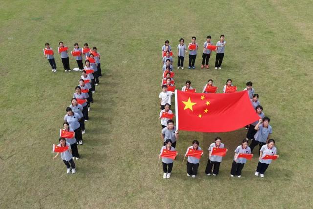 看！张家港“红了”