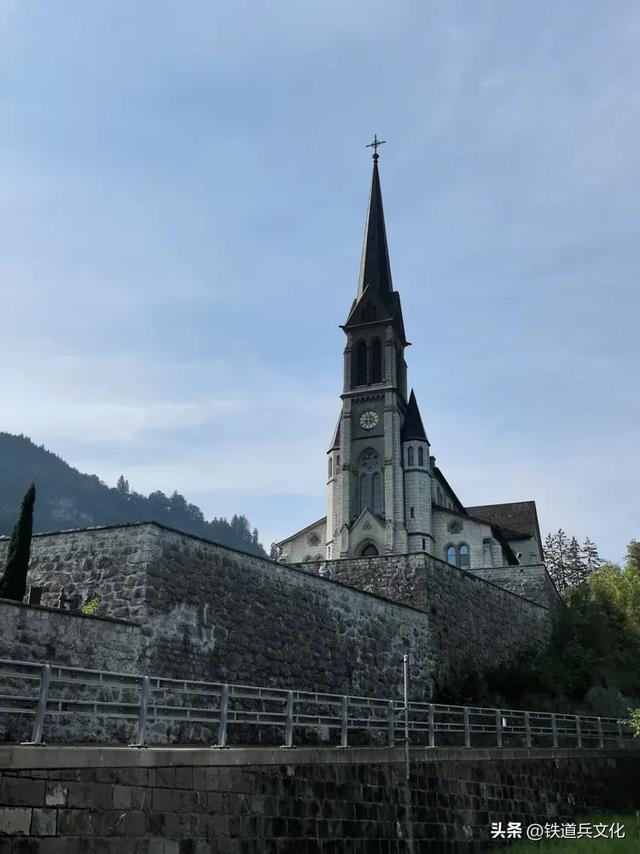 瑞士龙疆小镇【原创】:原铁十师:陶玉和