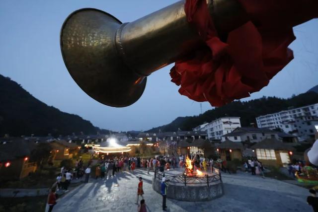 【秋意渐藏，冬序初开】石泉的旅行，是秋的告别礼，也是冬的见面笺