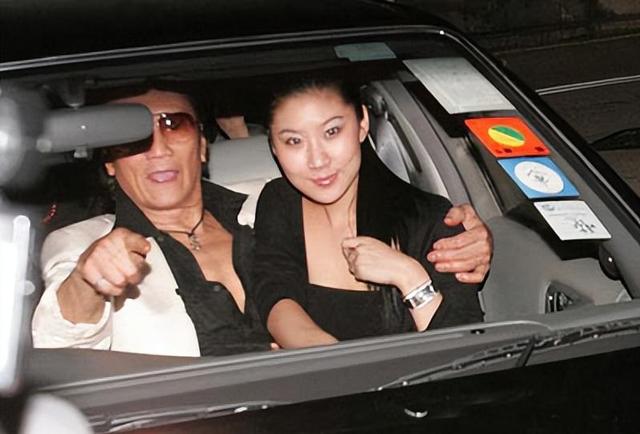 和谢贤分手8年后，Coco在网上自曝私密往事