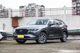 15万级家用SUV，操控和舒适兼具，空间有改善，解读马自达CX-5图片