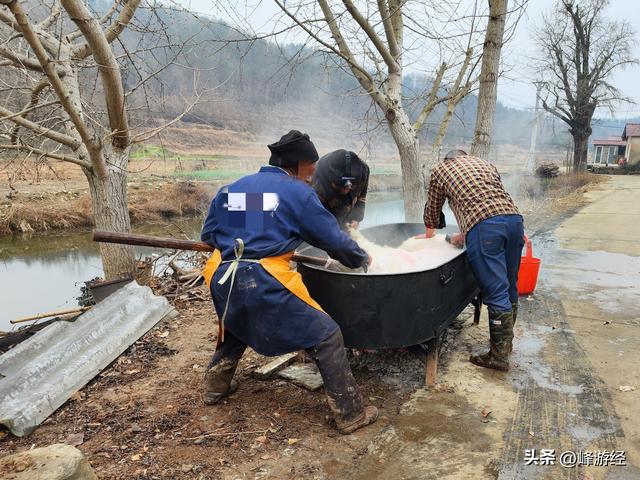 不远万里，元旦到乡下看杀年猪，享受人间至味