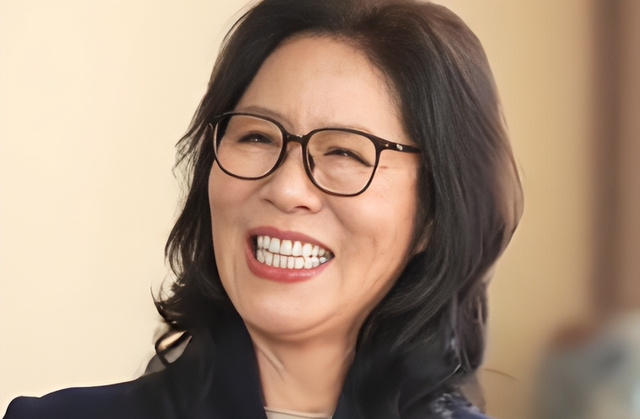 钱再多有什么用，64岁郎平如今的现状，给所有运动员们提了个醒