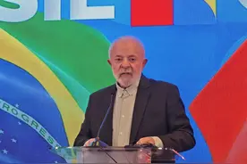 公开叫板美国，卢拉总统访华说的一句话，为中国解决了后顾之忧图片