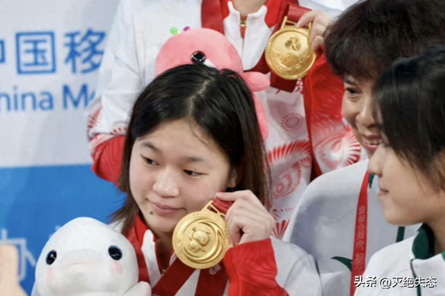 直到看到王伟莹“无奈透露	”，才明白，原来婵宝魅力那么大