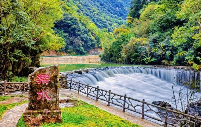 藏不住了！嘉陵镇这份治愈系美景，承包你所有的诗和远方～