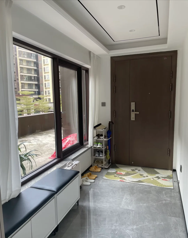 宁可买7楼、17楼，也千万别买这4个楼层，不是胡说	，而是经验教训