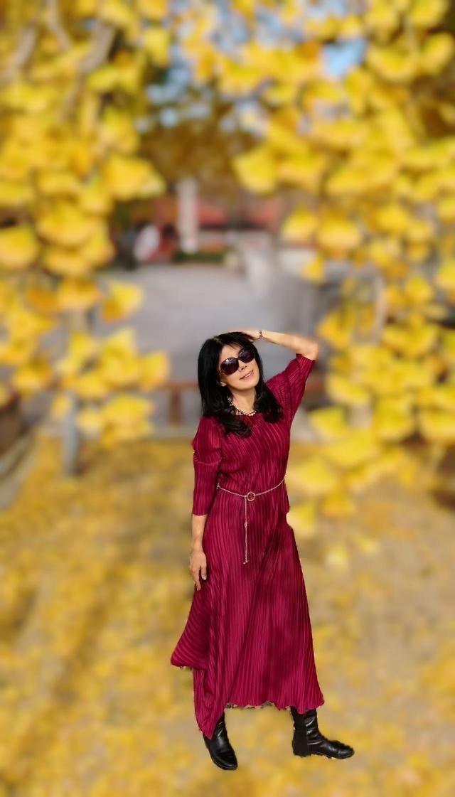 初冬，六百年五塔寺的最后一抹鎏金