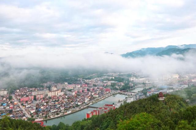 在两当，春天就要Color Walk→