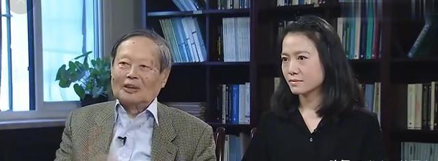 杨振宁离世2天，令人担心的事情出现了，原来翁帆一个字都没说错