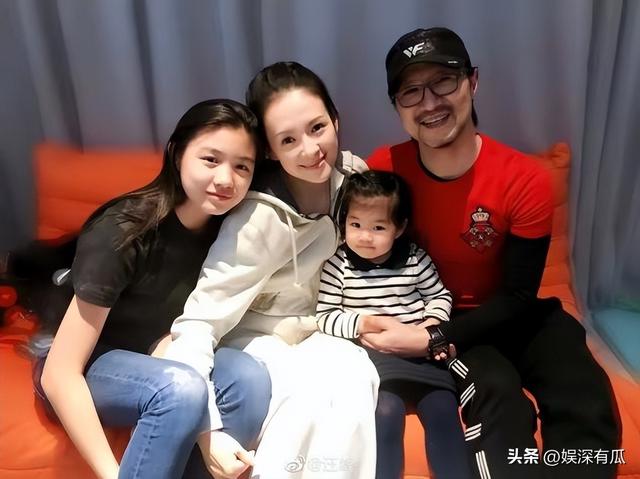 离婚不到两年，章子怡又官宣喜讯，成为汪峰“高攀不起”的存在