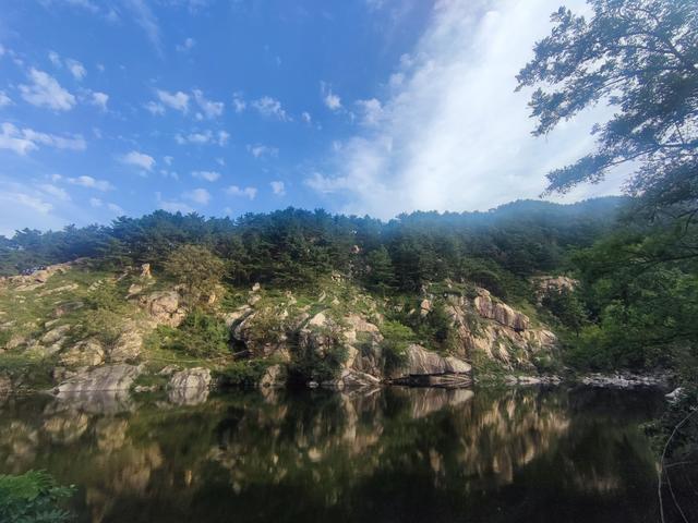 泰山东御道，从景区入口到检票口沿路风景
