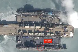 093B核潜艇卫星图曝光，外媒推测两艘同时开造，垂发却只有12个？图片