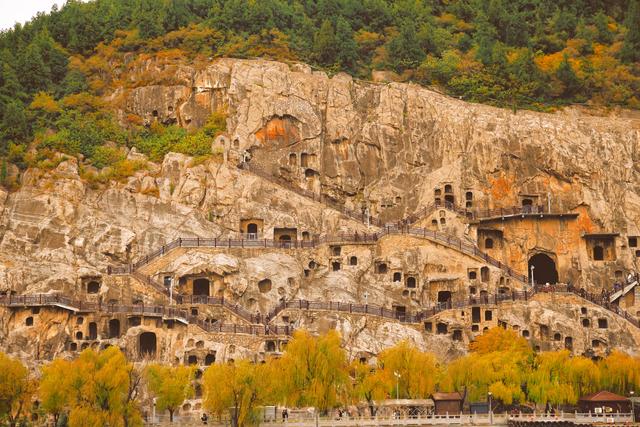 豫见千年 在洛阳、许昌、郑州与开封的时光褶皱里穿行