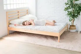 睡觉爱将脚伸出被子？是啥问题？三种睡眠不良习惯可能代表疾病图片