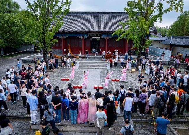 双节美景刷屏，荣誉属于每一位坚守的文旅人！