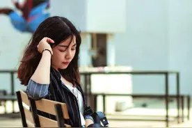 男人纠缠女人，多半有以下三种心态，别不懂图片