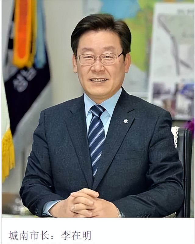 高市天塌了，李在明提前站队，台湾人入境，必须承认台湾属于中国