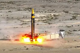 伊朗导弹悬而未发，以军激活GPS信号抑制系统候战，俄专家要笑了图片