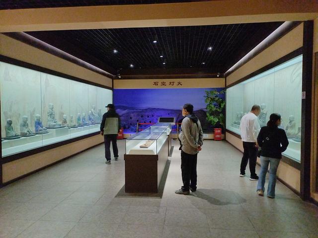 丝路小敦煌的绝唱.石空寺石窟