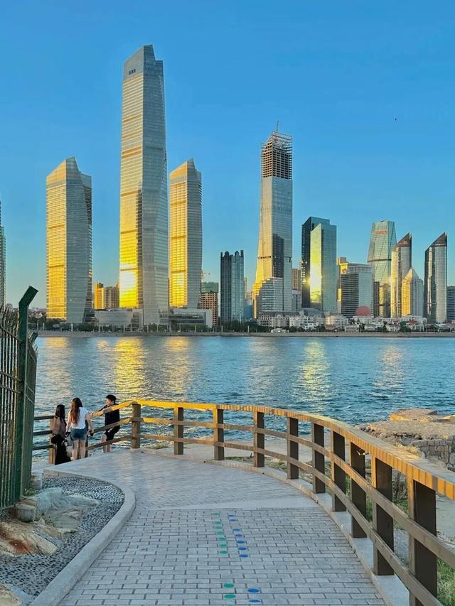 于市南，一日看尽海上花