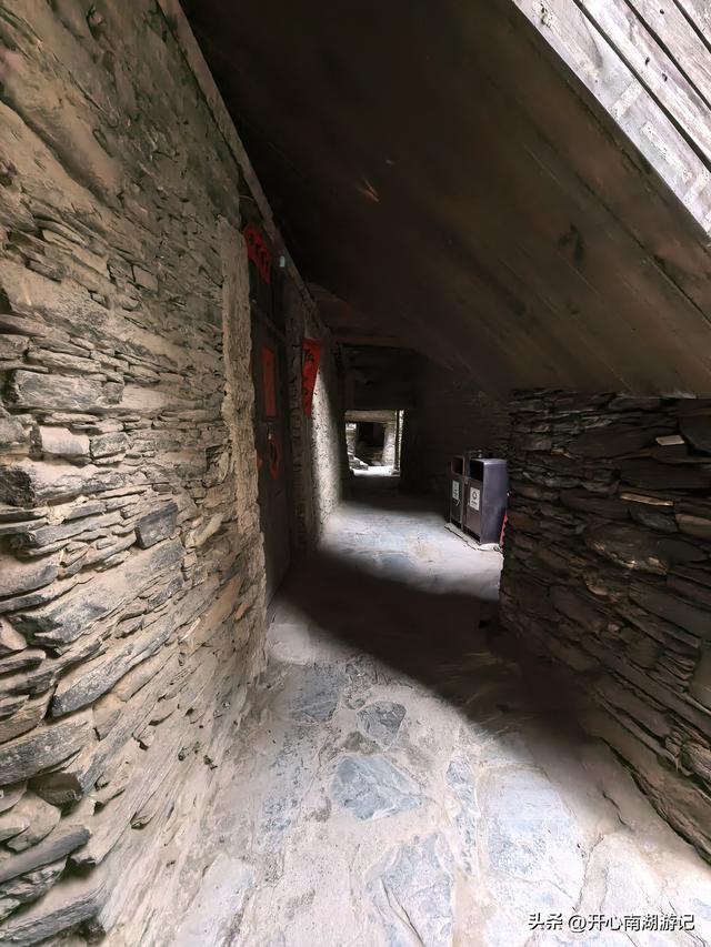 喀什经317到成都，色达县-都江堰，甲居藏寨、理小路、桃坪羌寨