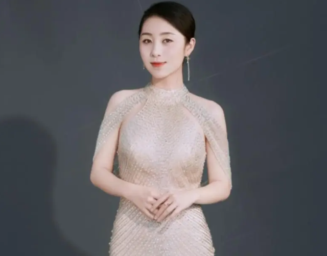 她靠星光大道一炮而红，却因当小三前途尽毁，今39岁活成这样