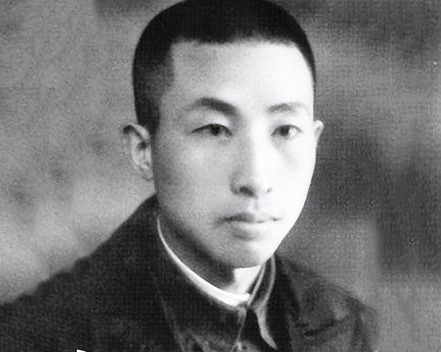 1981年王首道与妻子王泉媛北京团聚	，王泉媛：当年是不是你不要我