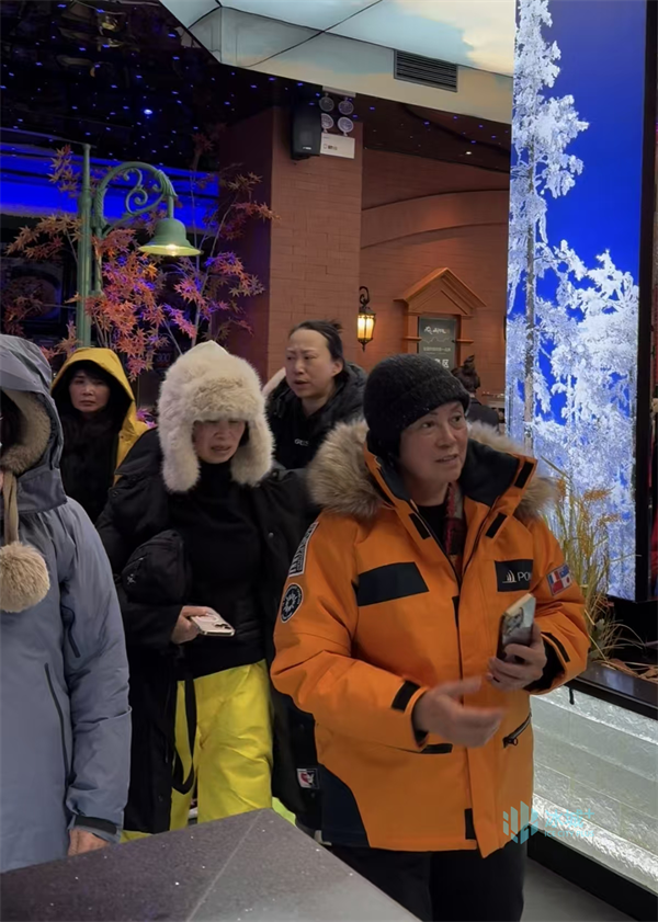 酒店民宿满房、饭店“一桌难求” 冰城旅游业“宠”到游客心坎里了