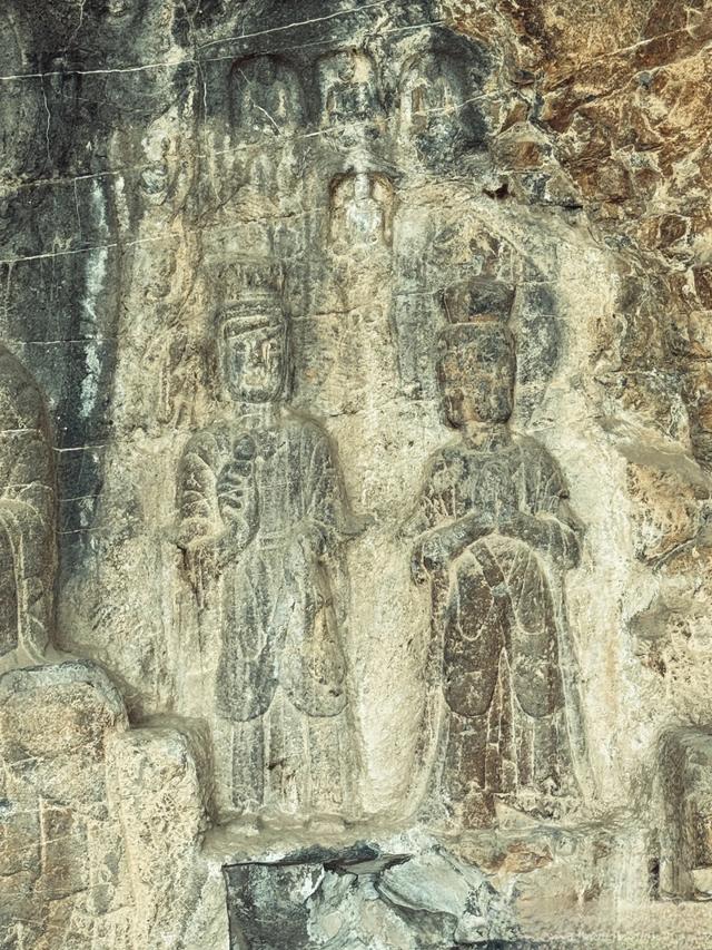 我是上海人，刚逛完洛阳石窟	，憋了 5 个感受不吐不快。