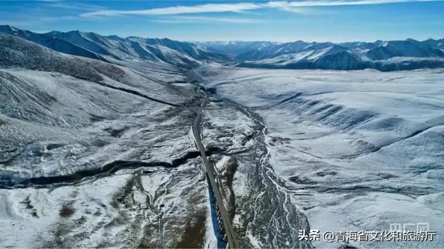 果洛秋境：雪山、湖泊与彩林交织的高原限定风光