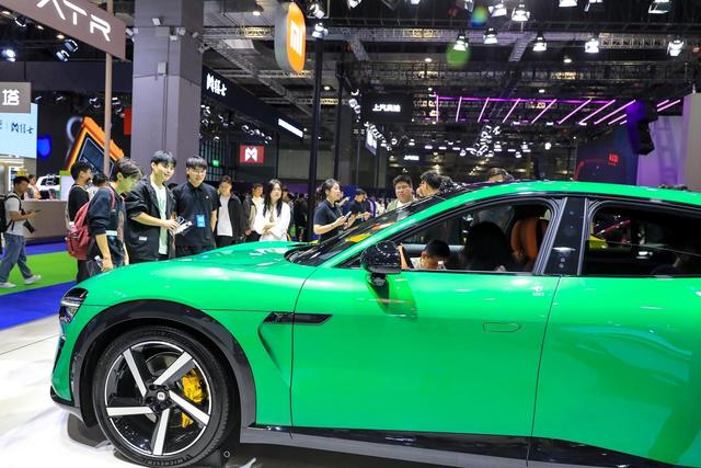 小米YU7高性能版谍照：是惊喜预告还是烟雾弹？