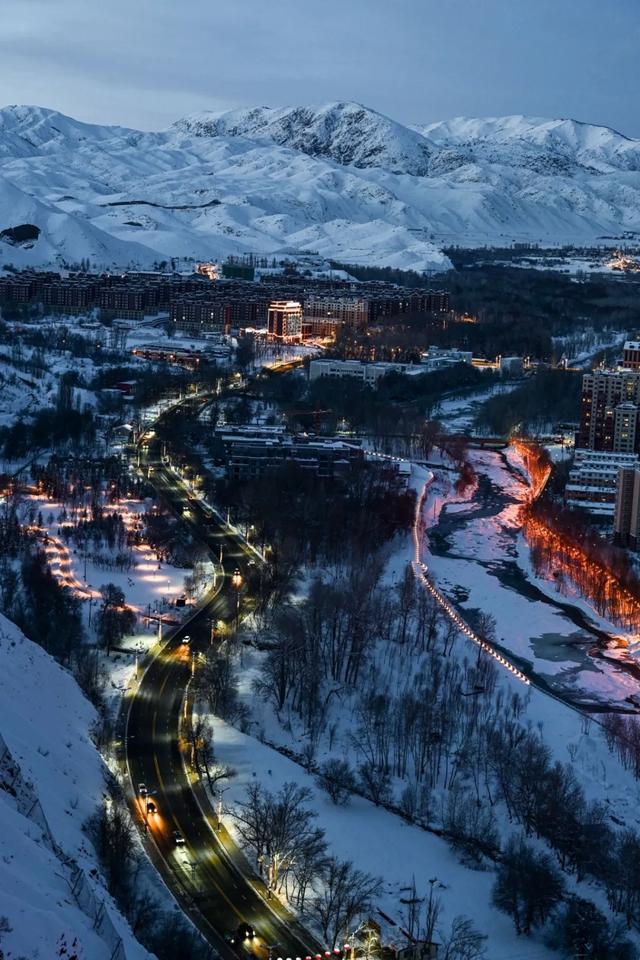 千万别在冬天去新疆!因为去了就回不来了……