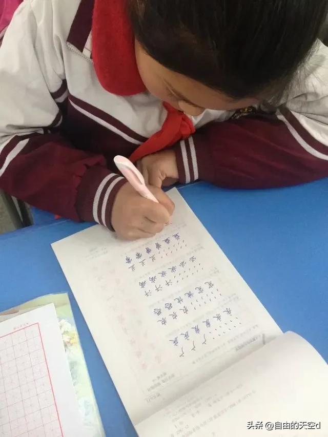 老祖宗造字藏玄机！这8个字拆开看，句句骂醒现代人！