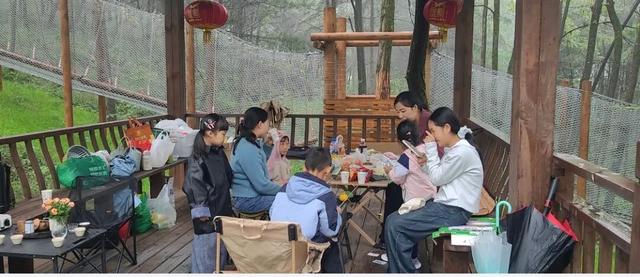 双节“出圈”！大河店镇：美景与服务齐获游客点赞