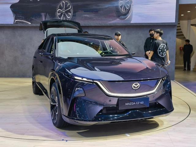 马自达换帅！王晓玲接棒上任	，重拾品牌魂，10月销量涨52%开好头