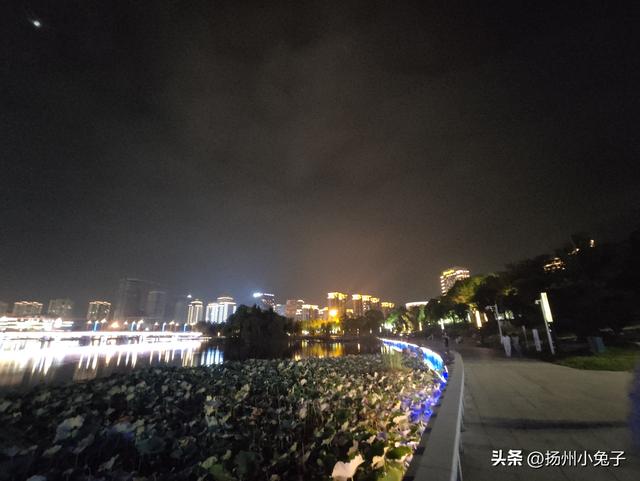第一次走近运河大剧院，不错不错