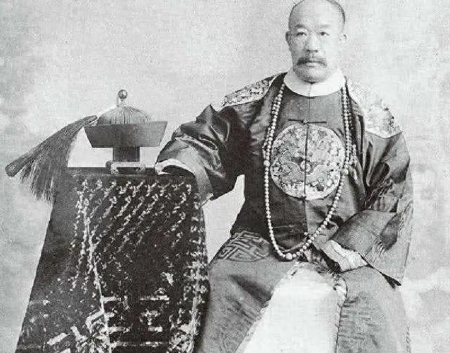 他将38个儿女送国外，临终告诫不准为中国效力，有一女臭名昭著