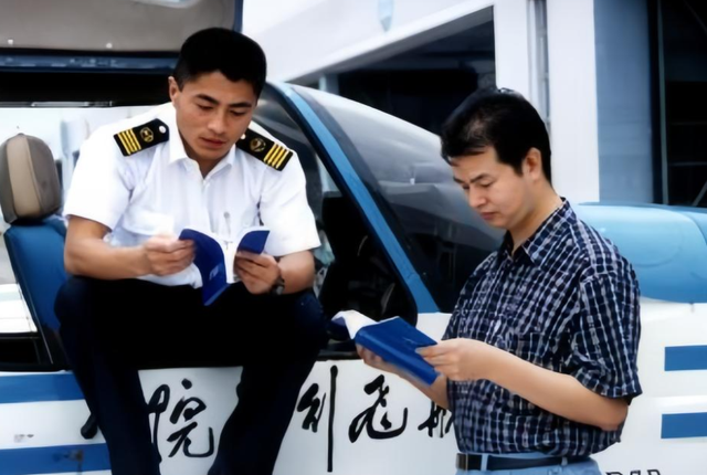 求伯君的“神作”回归C位，竟让微软“全家桶”坐立不安？