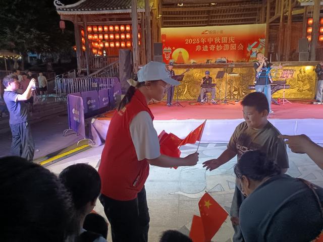 相思小镇“非遗新生八桂漫游计划活动”志愿服务活动