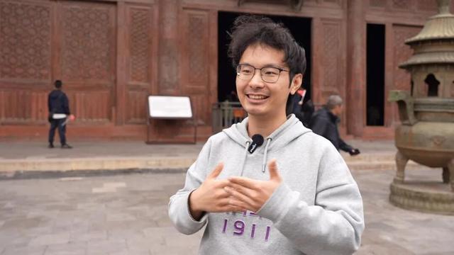 朔州：崇福寺景区人气火爆