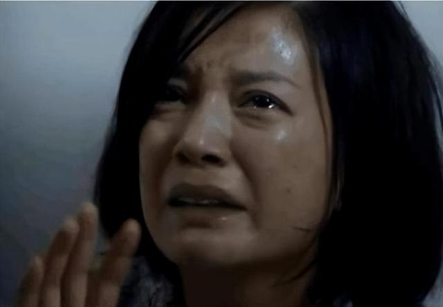 封杀4年后	，49岁赵薇又有消息，因胃癌去世传闻 5个月前就真相大白